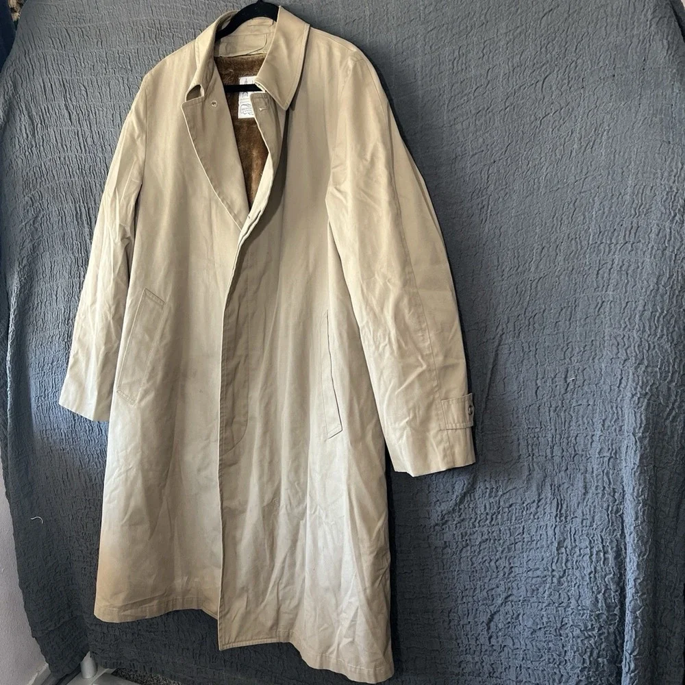 London Fog preowned good